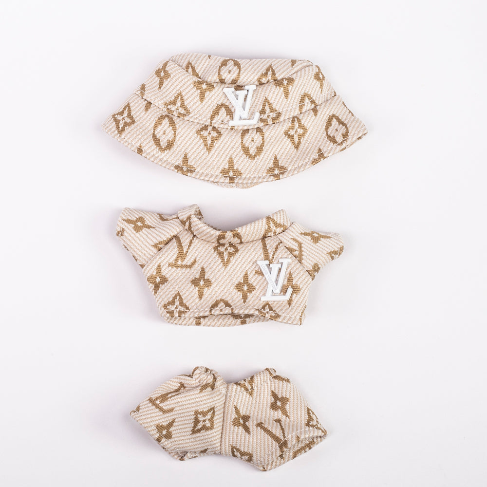 Luxury Beige Outfit Set for Collectible Figures