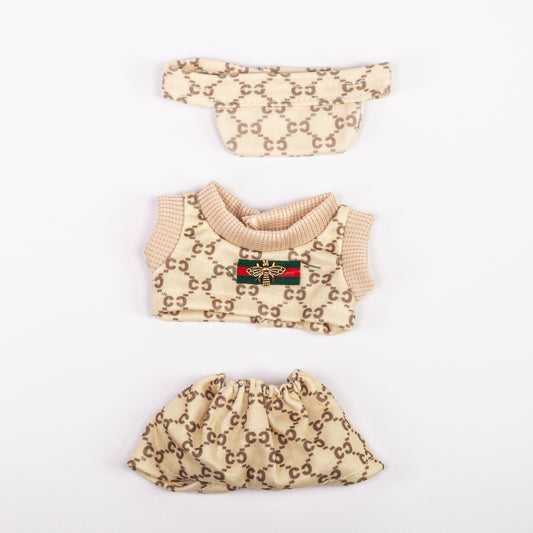 Luxury Beige Outfit for Collectible Figures